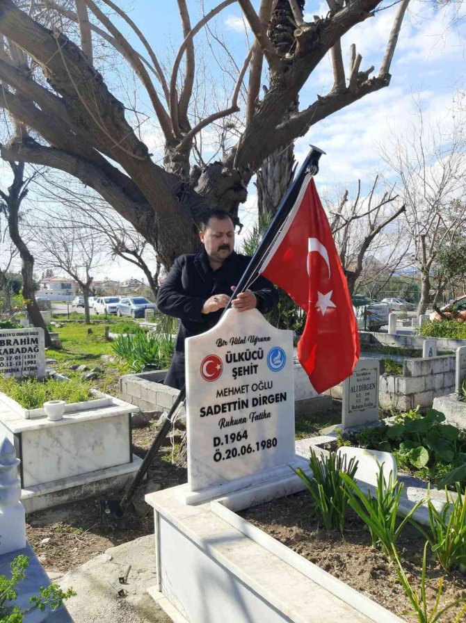 Mezara yapılan saldırı tepki çekti