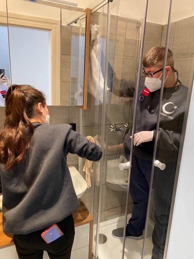 Özel Eğitim Meslek Okulu öğrencileri Avrupa’da engelsiz staj yaptı