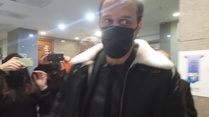 Sırp mankeni darp ettiği iddia edilen yönetmene 9 ay hapis