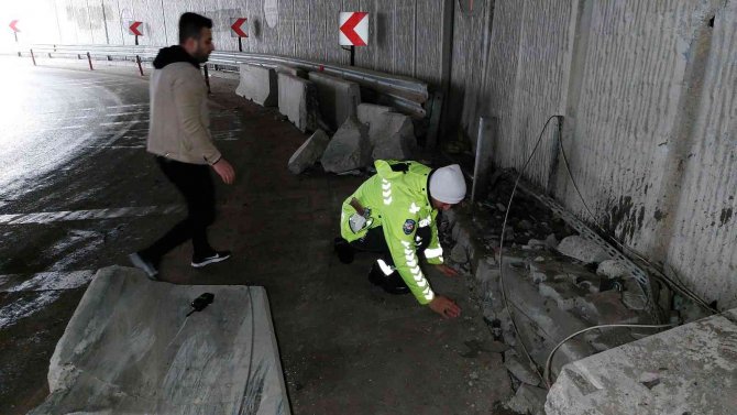 ’Ucube’ alt geçitte yine kaza: 1’i bebek 2 yaralı