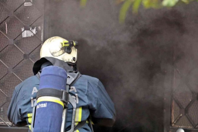 Yangında mahsur kaldığı balkonda gözyaşlarıyla dua eden küçük Deniz: “Bildiğim tüm duaları okudum”