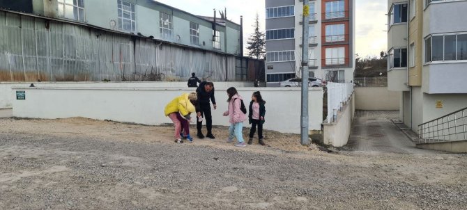 Yedek parça deposunda korkutan yangın