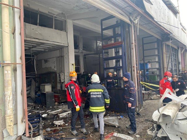Sanayi Sitesi esnafı patlama anını anlattı: “Böyle patlama ancak savaşlarda olur”