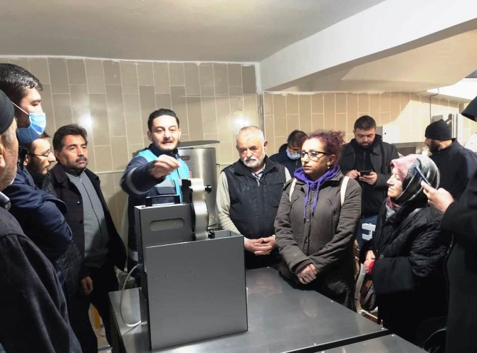 Arıcılık ürünlerinin işlenmesi konusunda uygulamalı eğitim