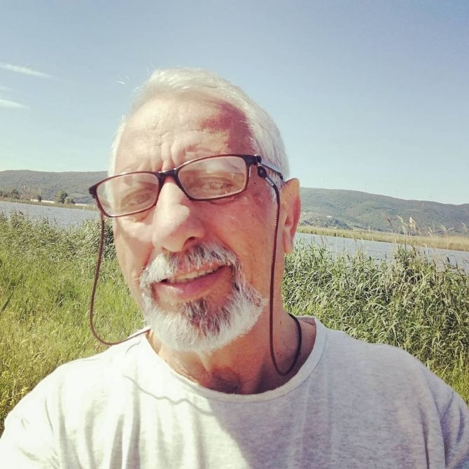 Emekli öğretmen, eşini öldürüp intihara kalkıştı