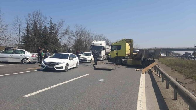 3 araç kazaya karıştı