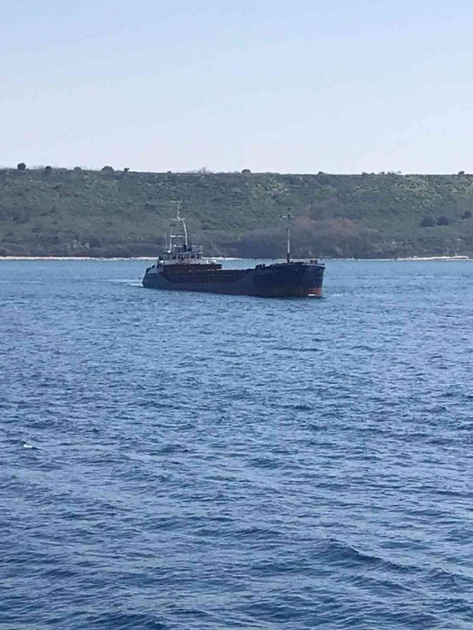 Karaya oturan gemi kurtarıldı