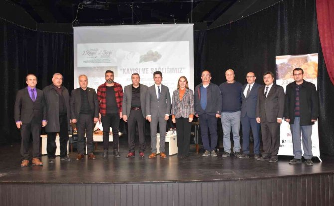 Kayısının sağlığa faydaları panelde anlatıldı