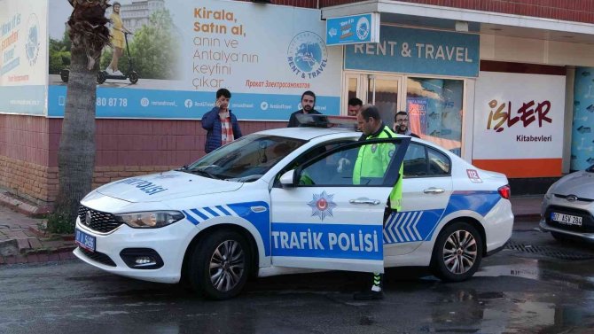 Kaza sonrası şelale gibi su aktı, bakan şaştı kaldı