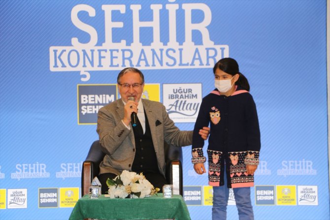 Yunak'ta "Rahmet iklimi ve nefis terbiyesi" konulu konferans düzenlendi