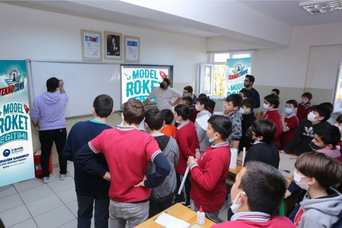 TEKNOCANİK için heyecanlı bekleyiş