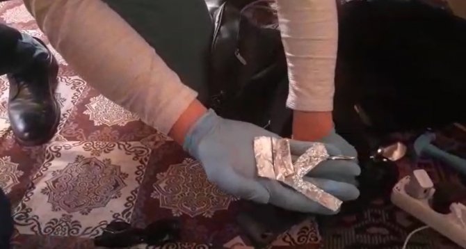 Yabancı uyruklu şahıs evinde 100 bin liralık uyuşturucu ile yakalandı