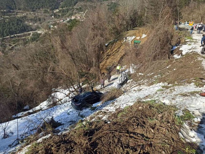 Cip uçuruma yuvarlandı