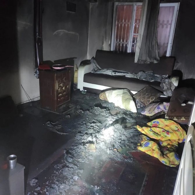 İkamet yangını korkuttu