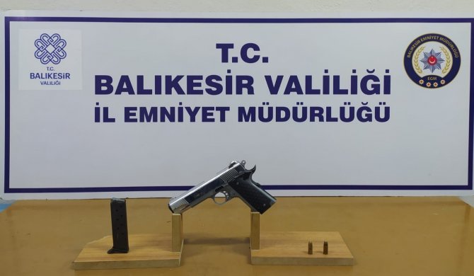 Balıkesir’de polisten 277 şahsa ’Huzur’ operasyonu