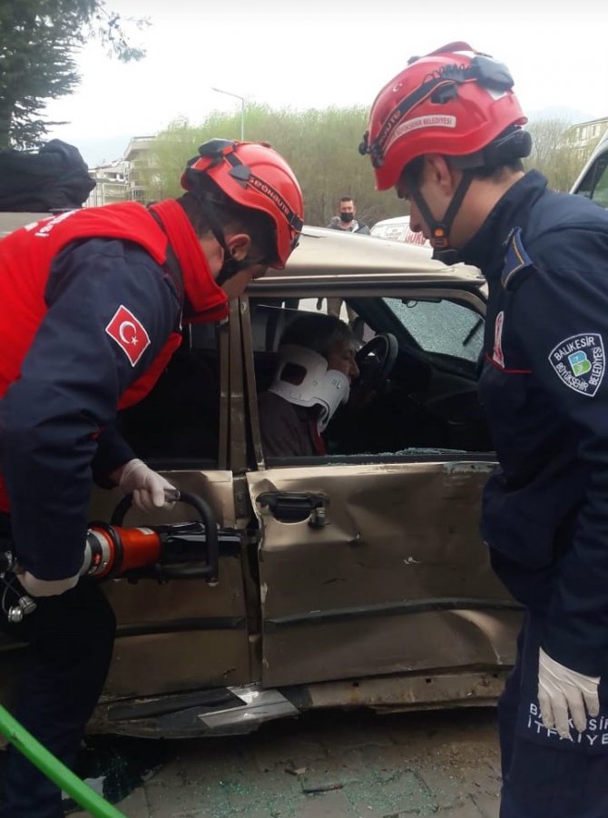 Balıkesir’de trafik kazası: 1 yaralı