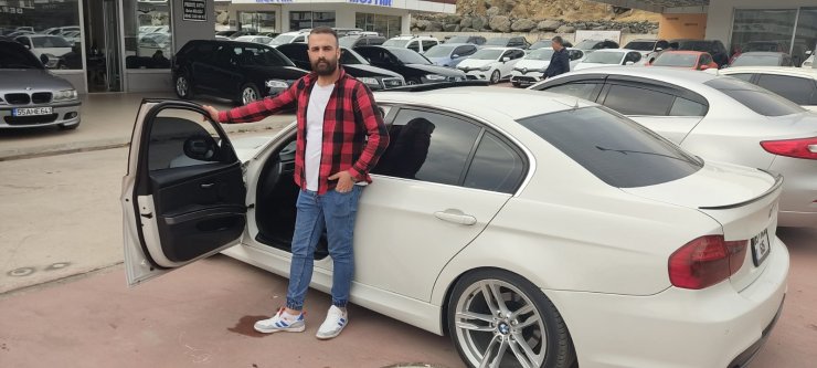 Bankadan 16 milyarlık vurgun yapan kardeşler, internetten gördükleri otomobile 300 bin TL ödemiş