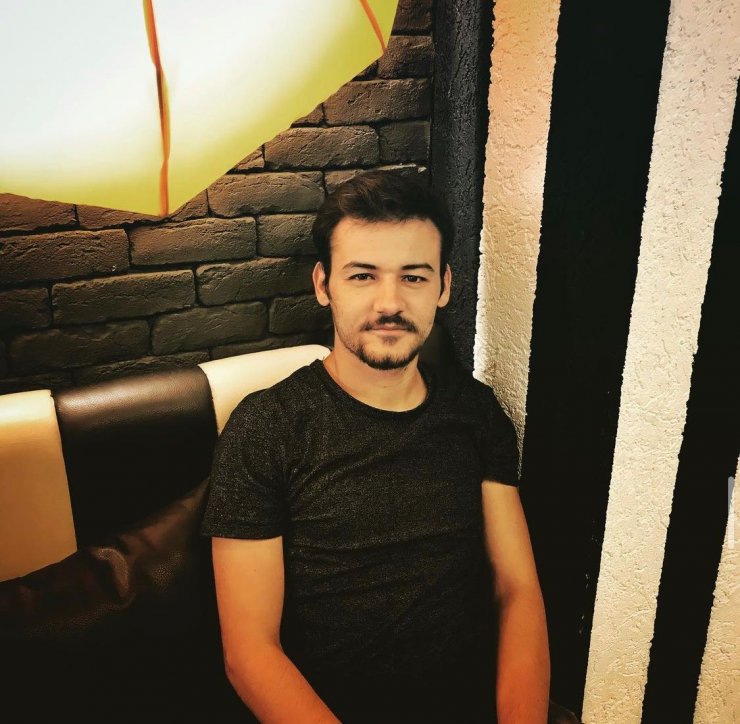 Bankadan 16 milyarlık vurgun yapan kardeşler, internetten gördükleri otomobile 300 bin TL ödemiş