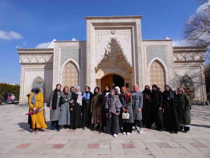 Konya’ya kültür gezisi düzenlendi