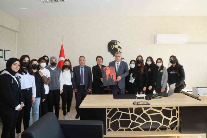 ‘Robotik kodlama odası’ açıldı