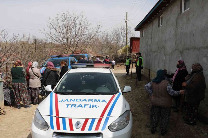 Vahşice katledilen edilen o ailenin yakınları konuştu