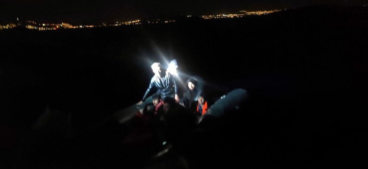 38 kaçak göçmen kurtarıldı