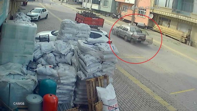 7 dakikada çalınan otomobil 1 saat sonra bulundu