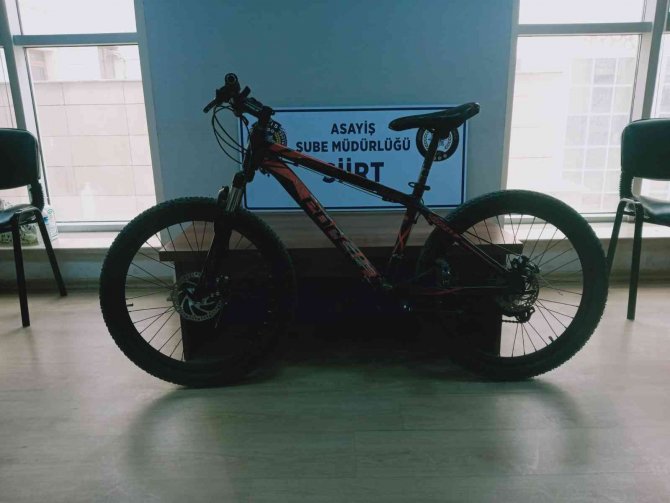 Bisiklet çalan şüpheli yakalandı