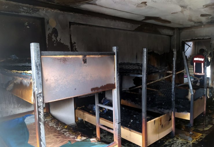 Öğrenci yurdunda yangın çıktı