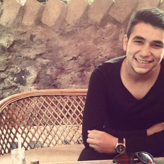 Arkadaşını av tüfeğiyle öldürdükten sonra intihar etti