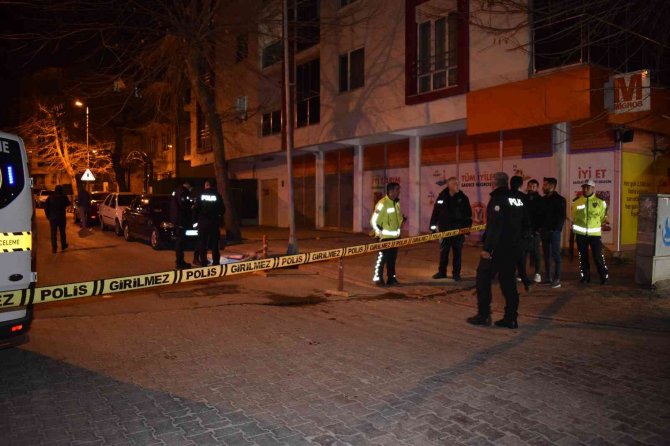 İki grubun silahlı kavgası kanlı bitti