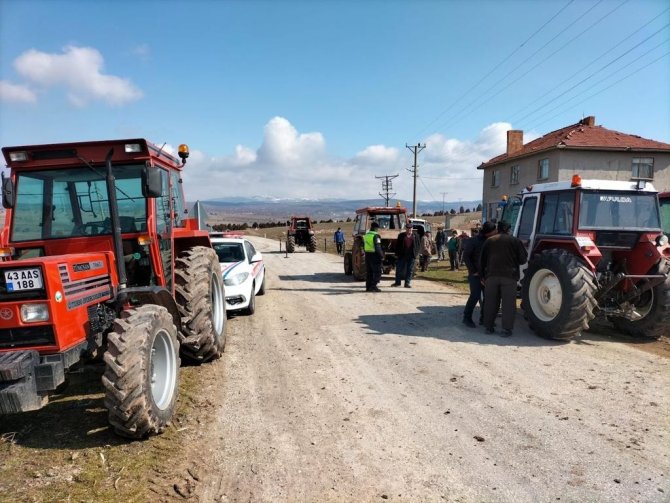 Jandarmadan traktör kazalarını önlemeye yönelik denetim ve eğitim faaliyetleri