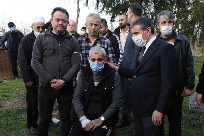 Kazada hayatını kaybeden genç defnedildi