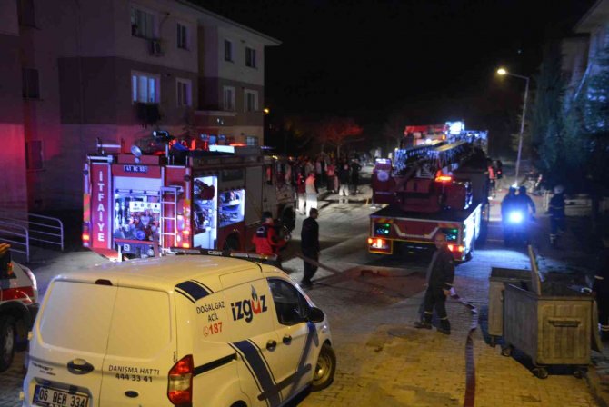 Kocaeli’de korkutan yangın: 7 kişi dumandan etkilendi