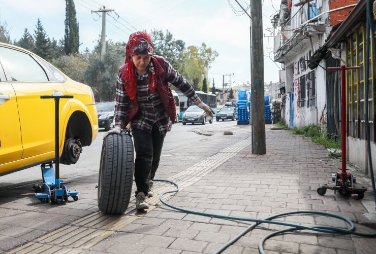 'Lastik tamir etmek pilav yapmaktan kolay'