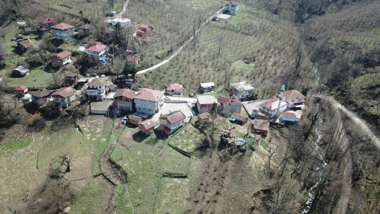 Ordu’da heyelan; 6 ev hasar gördü, 1 eve tahliye