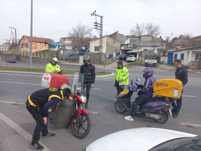 Oto hırsızlığının önlenmesi için uygulama yapıldı