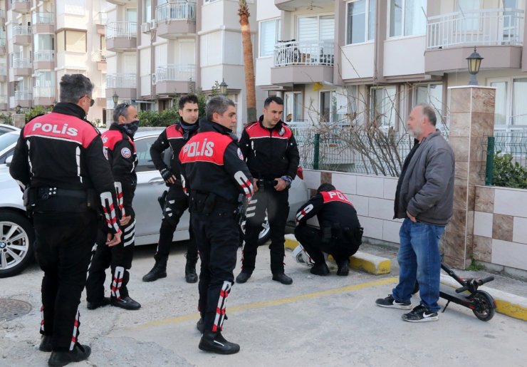 Tartıştığı komşusunu tabancayla yaralayan emekli polis, adliyede