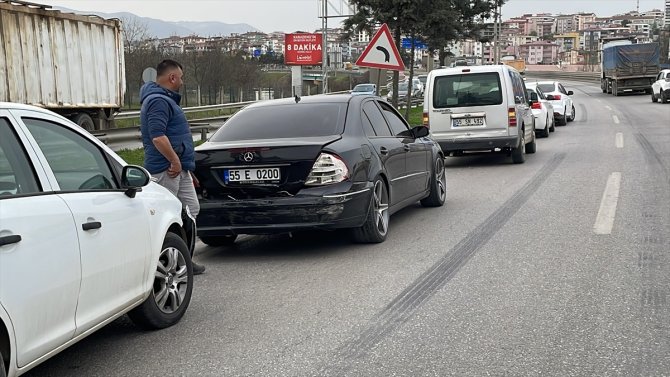 8 aracın karıştığı zincirleme kazada bir kişi yaralandı