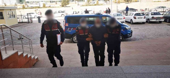 Çankırı’da aranan şahıslara operasyon: 2 tutuklama