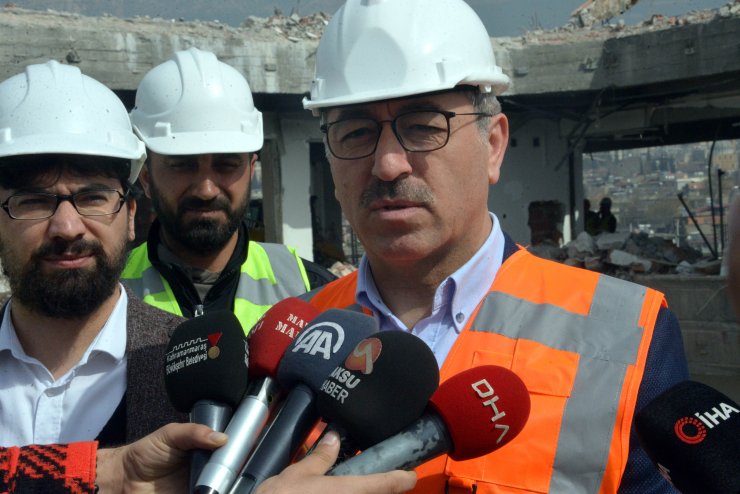 'Dünyanın en saçma binası' çürük çıktı