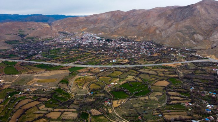 İki kız çocuğuna cinsel istismar iddiasına 8 tutuklama