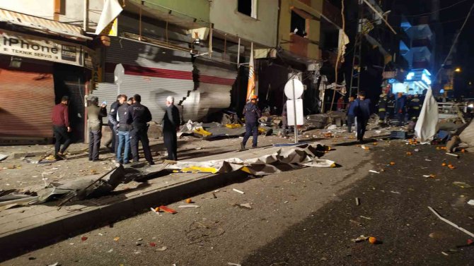 İş yerinde 4 adet sanayi tüpü patladı: Ortalık savaş alanına döndü