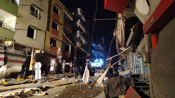 İş yerinde 4 adet sanayi tüpü patladı: Ortalık savaş alanına döndü