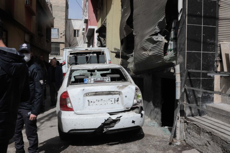 Patlamanın bilançosu; 50 iş yeri, 30 ev ve 4 araç hasar gördü