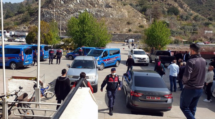 Rüşvet operasyonunda 5 kişi adliyeye sevk edildi