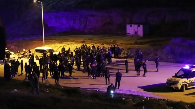 Araçla önü kesilen servis şoförünün katil zanlısı olan tekstil işçisi tutuklandı