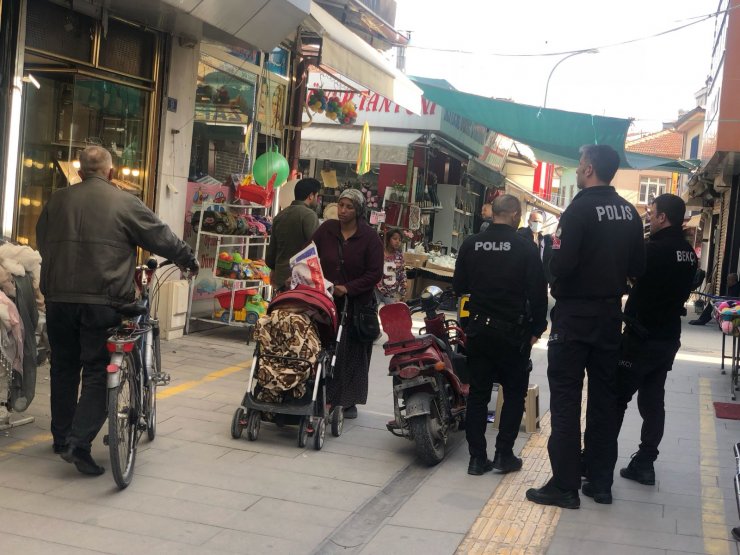 Konya'da hırsız, müşteri gibi davranıp 5 bileziği çalıp kaçtı