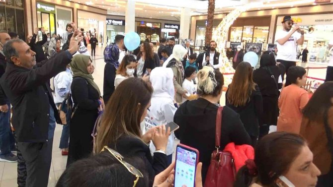 Otizmli çocuklar için farkındalık etkinliği düzenlendi