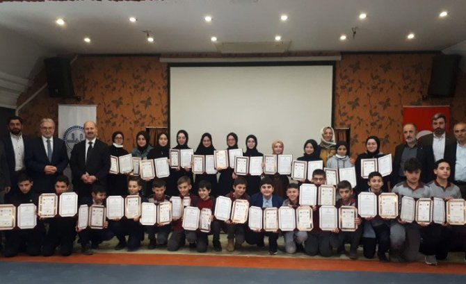 34 öğrenciye hafızlık belgeleri takdim edildi